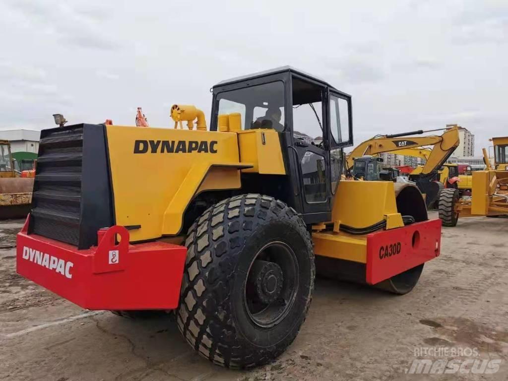 Dynapac CA 30 D Грунтовые катки