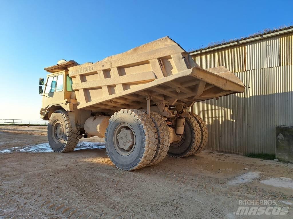 Perlini D655E Карьерные самосвалы