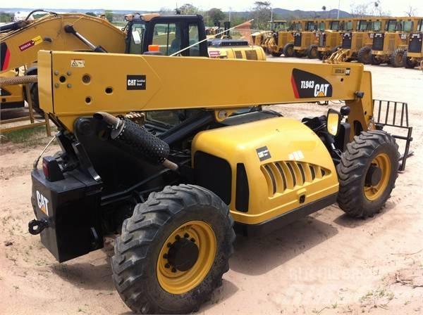 CAT TL943 (M51936) Телескопические погрузчики