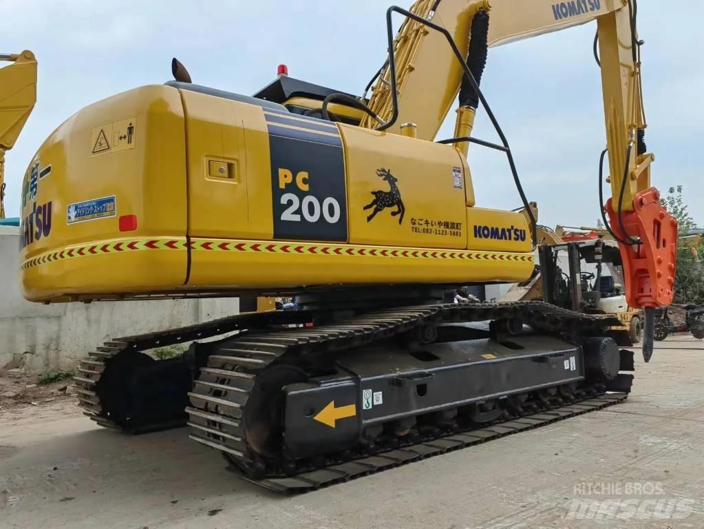 Komatsu PC 200-7L Гусеничные экскаваторы