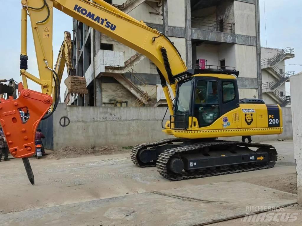 Komatsu PC 200-7L Гусеничные экскаваторы