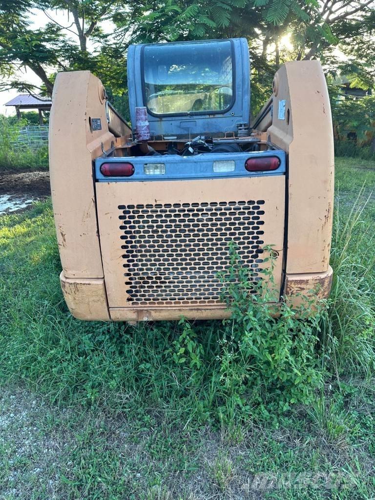 CASE SR 250 Мини-погрузчики