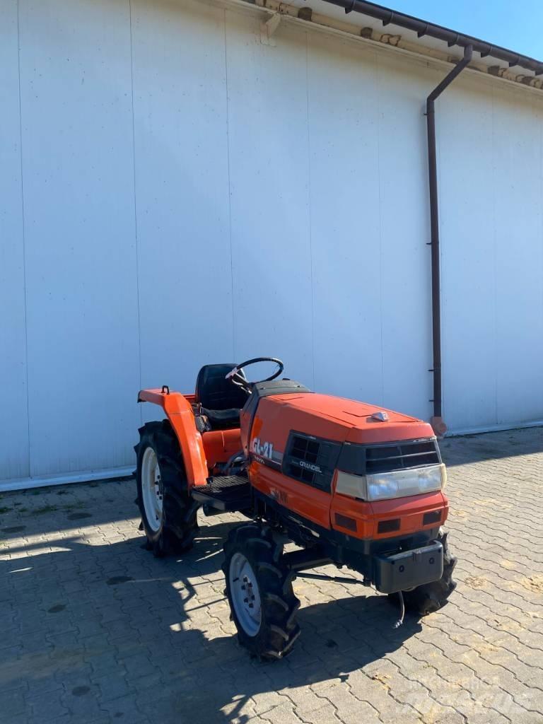 Kubota GL21 Коммунальные тракторы