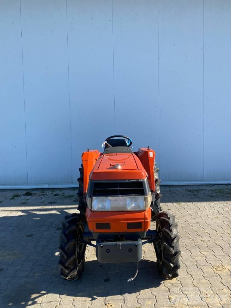 Kubota GL21 Коммунальные тракторы