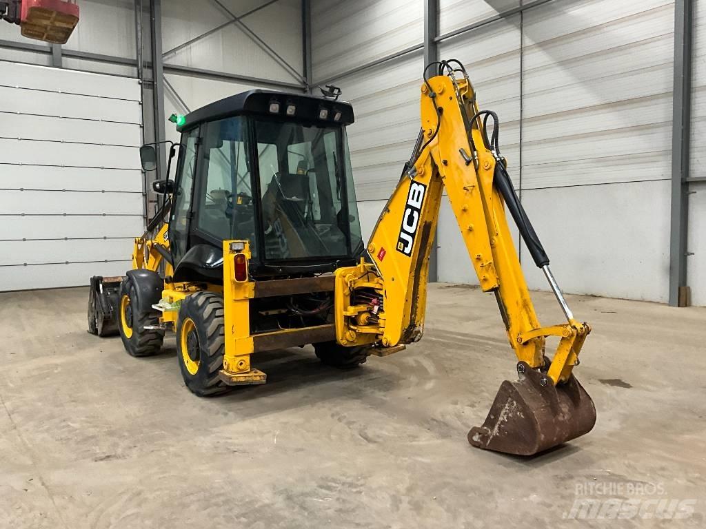 JCB 2 CX Экскаваторы-погрузчики