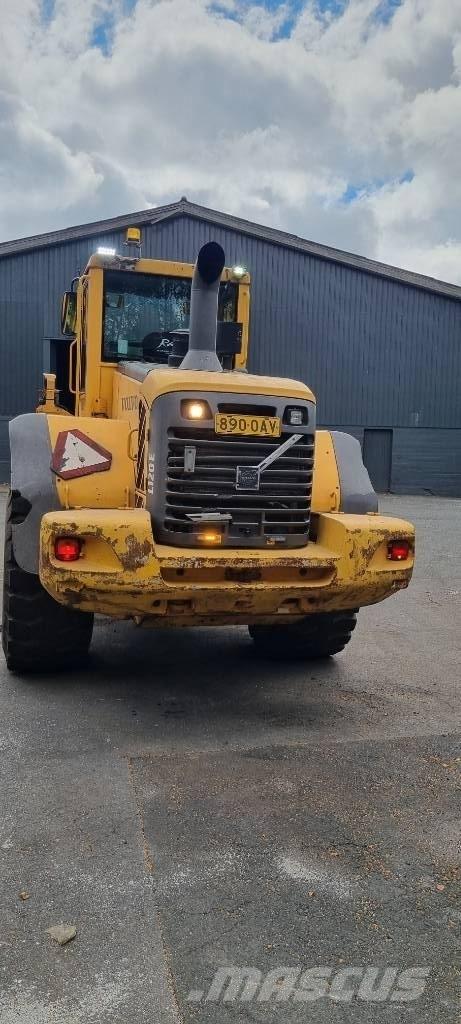Volvo L 120 E Фронтальные погрузчики