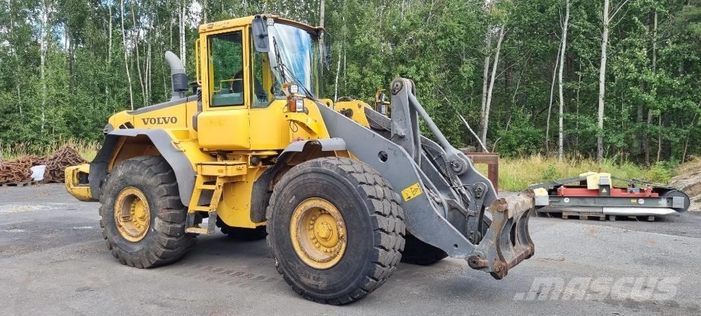 Volvo L 120 E Фронтальные погрузчики