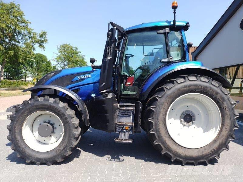 Valtra T194 A Трактора