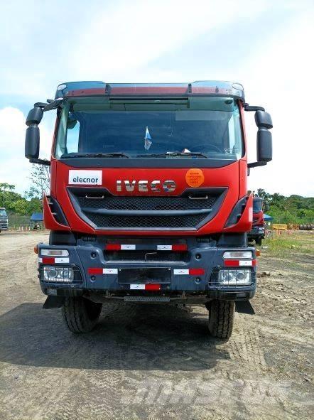 Iveco Trakker 410 Автомобильные краны