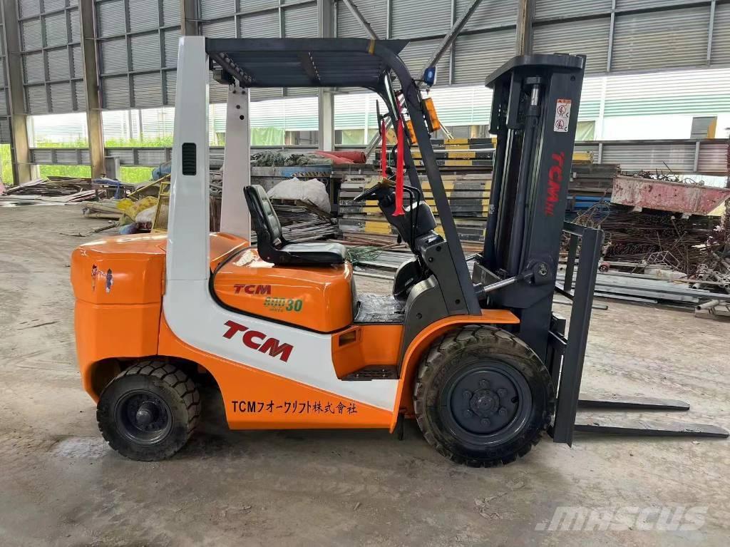 TCM FD 30 Дизельные погрузчики