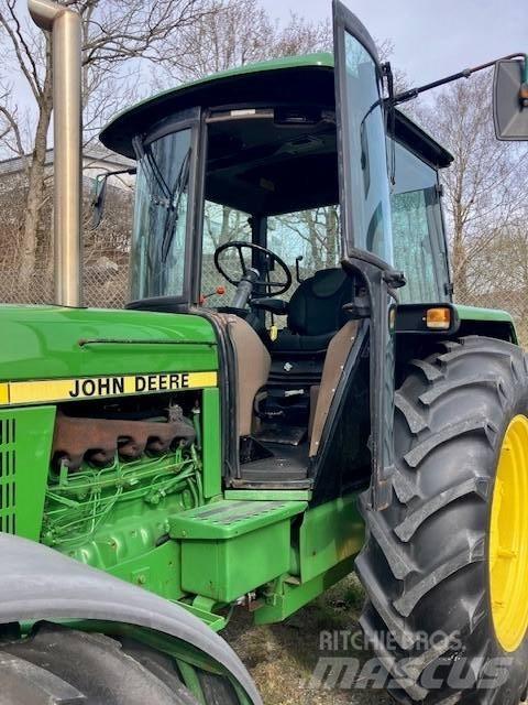John Deere 3640 MFWD Трактора