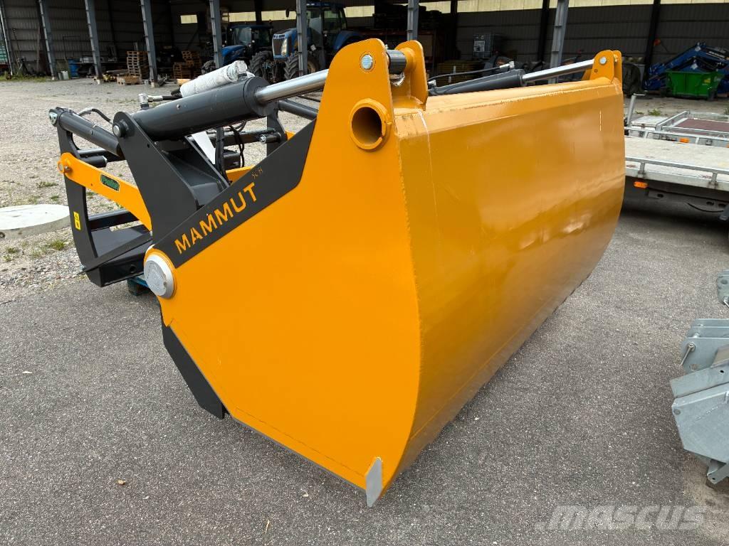Mammut SC 240 H Навесные фронтальные погрузчики