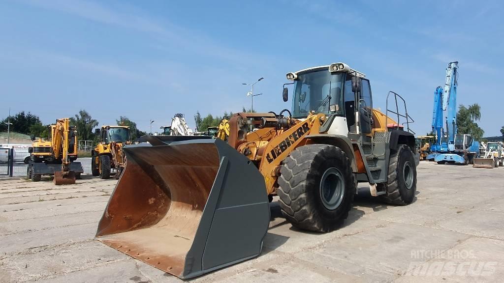 Liebherr L 566 Фронтальные погрузчики