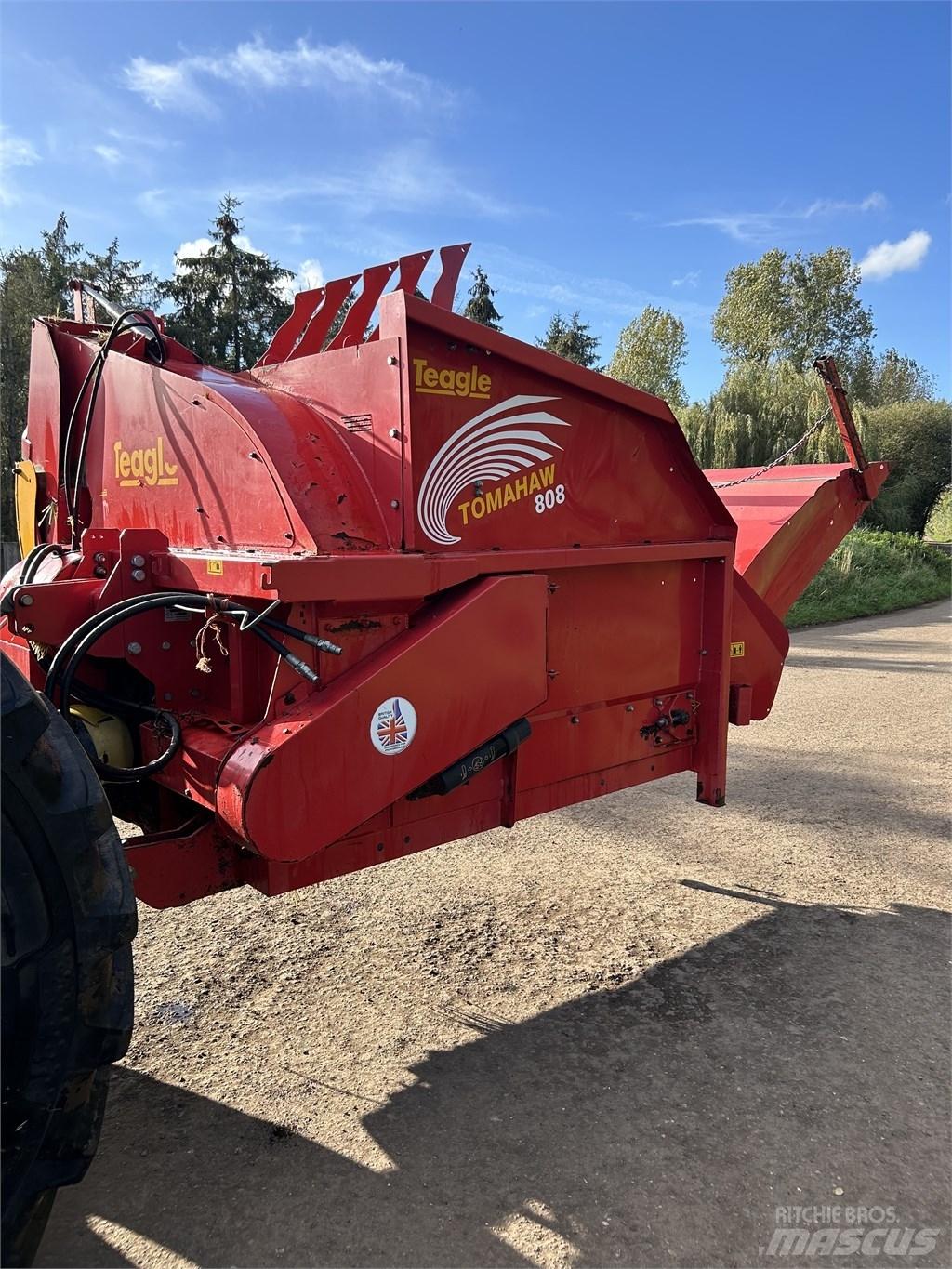 TEAGLE TOMAHAWK 808S Измельчители тюков
