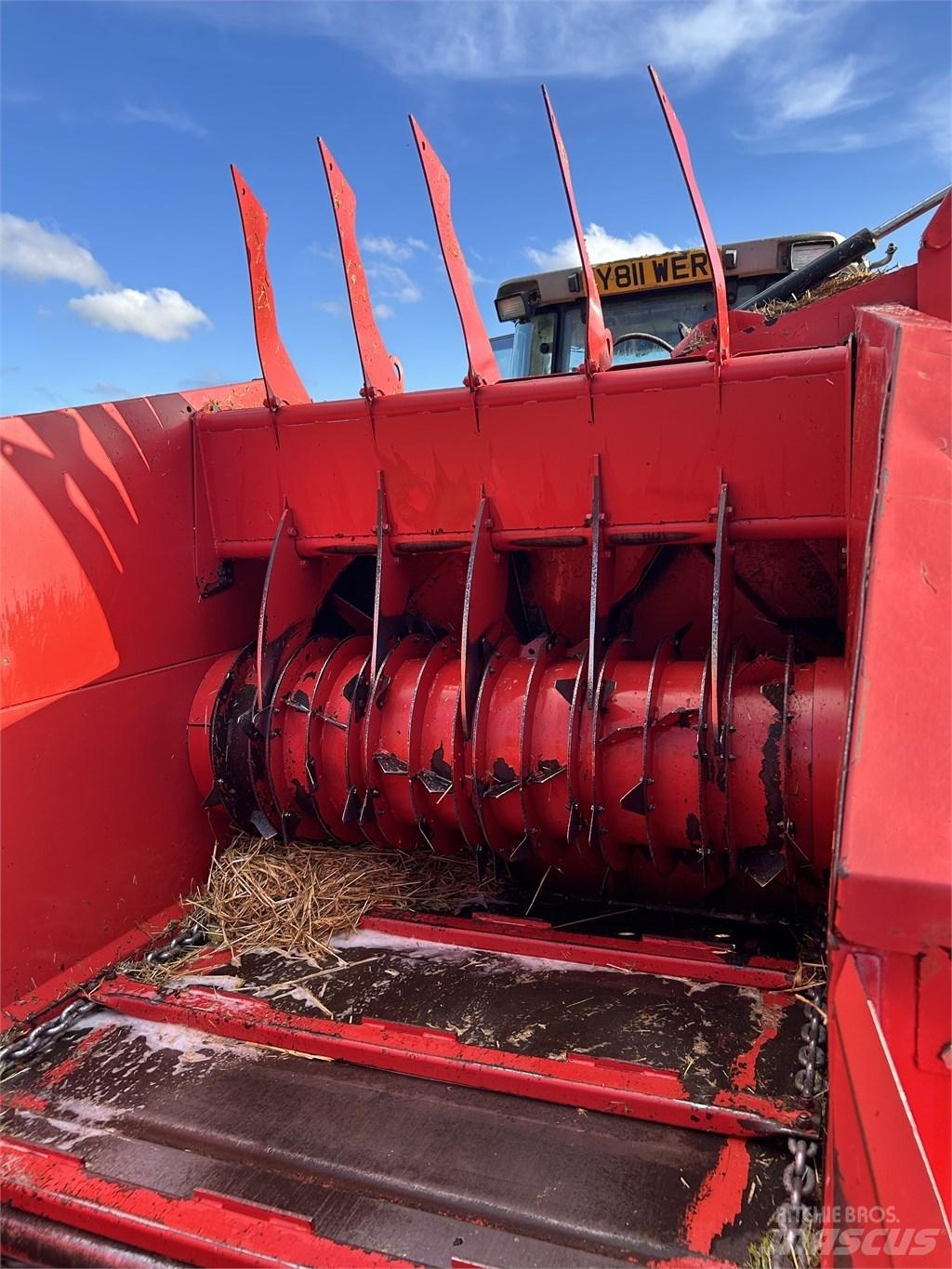 TEAGLE TOMAHAWK 808S Измельчители тюков