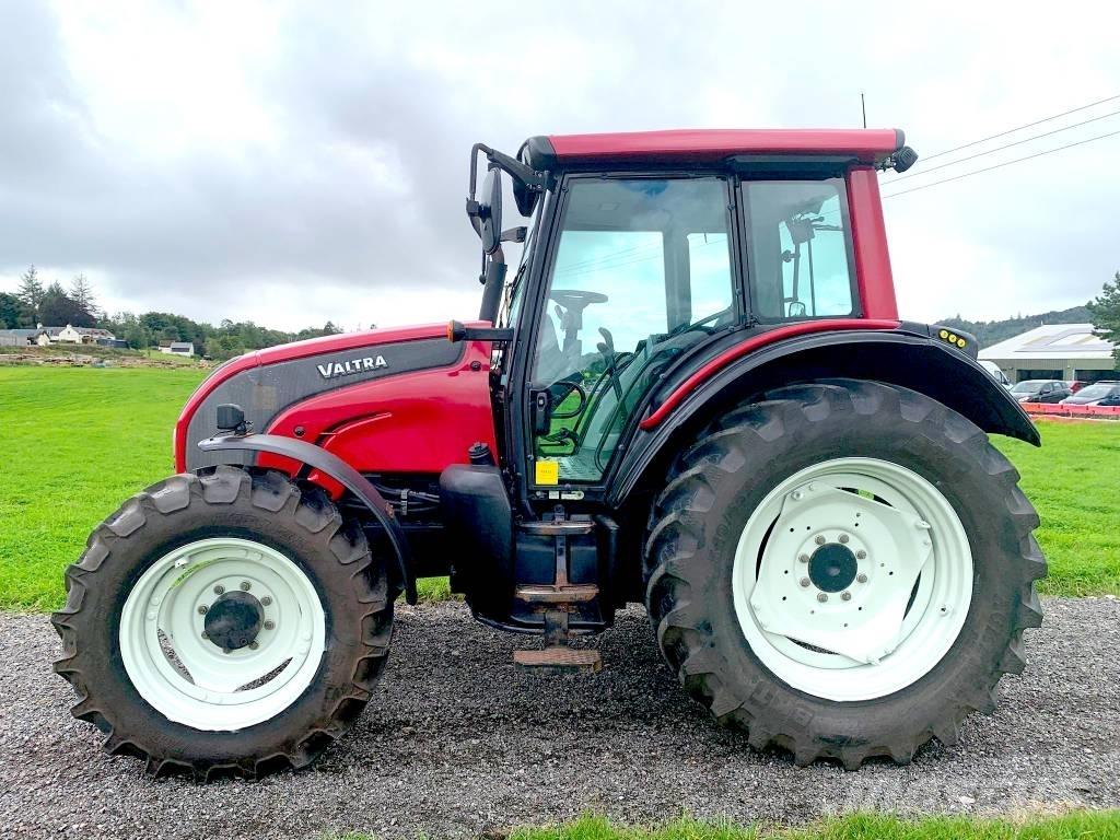 Valtra N101 Tractor Лесохозяйственные тракторы