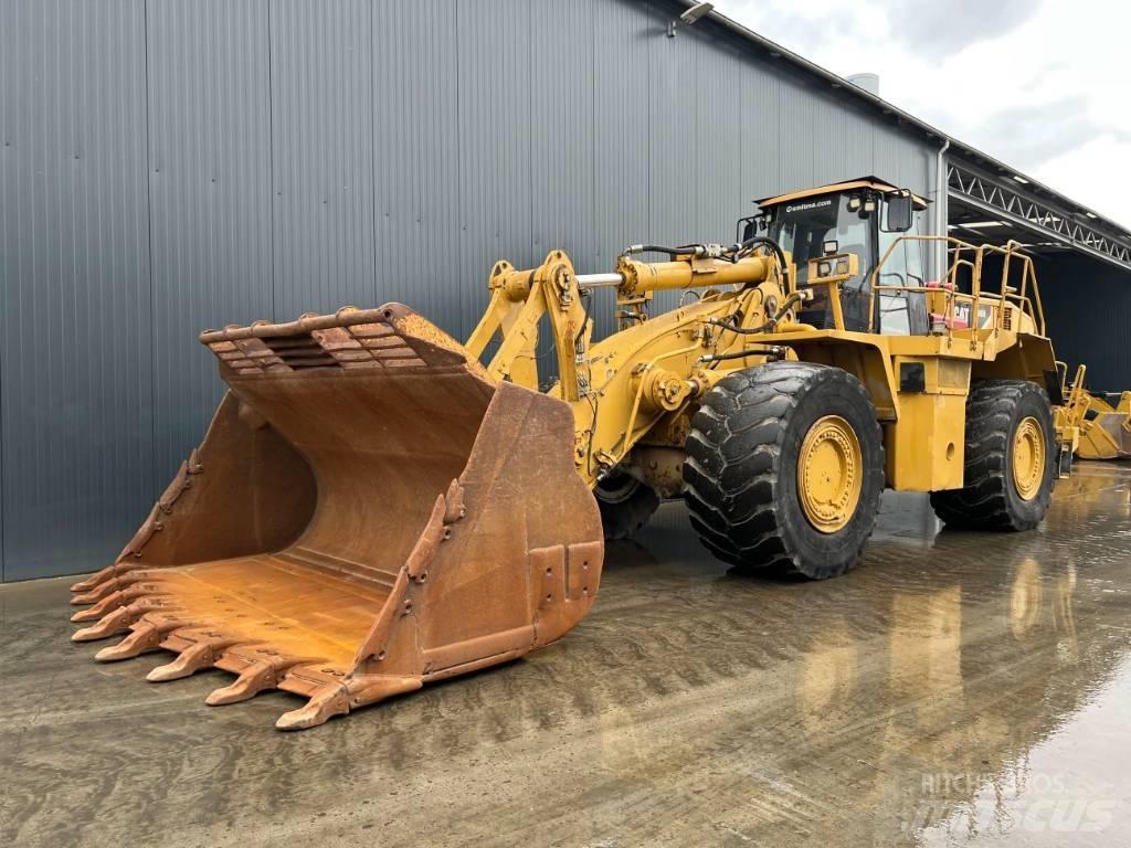 CAT 988H Фронтальные погрузчики