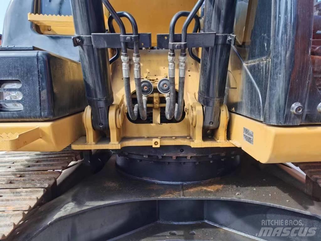 CAT 315 D2 Гусеничные экскаваторы