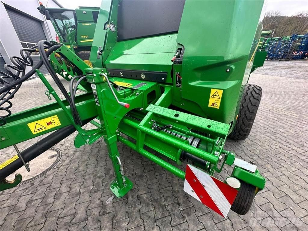John Deere V461M Рулонные пресс-подборщики