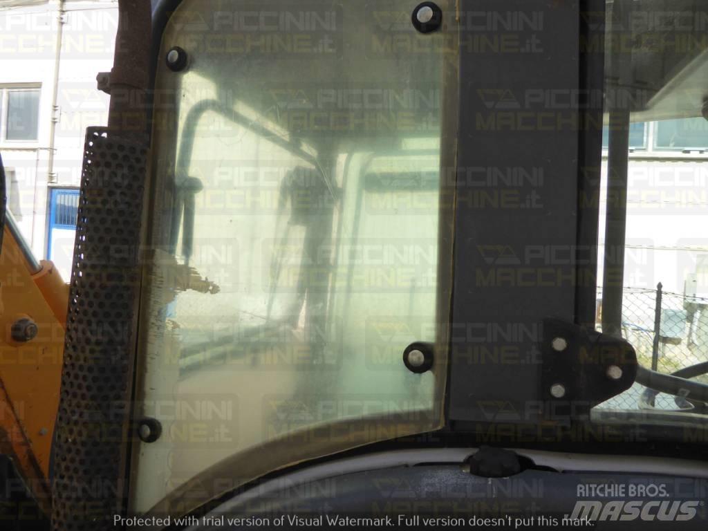 Venieri VF1.33B Экскаваторы-погрузчики