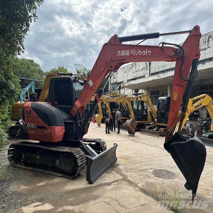 Kubota 183-3 Гусеничные экскаваторы
