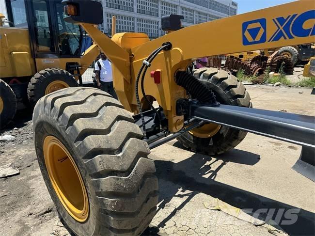 XCMG GR 180 Грейдеры