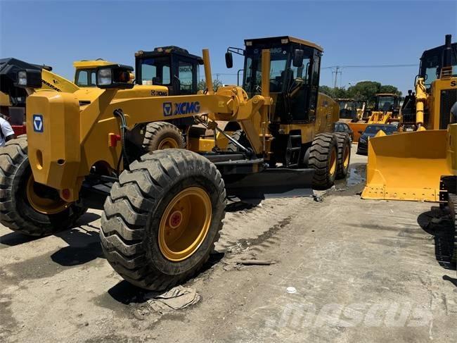 XCMG GR 180 Грейдеры