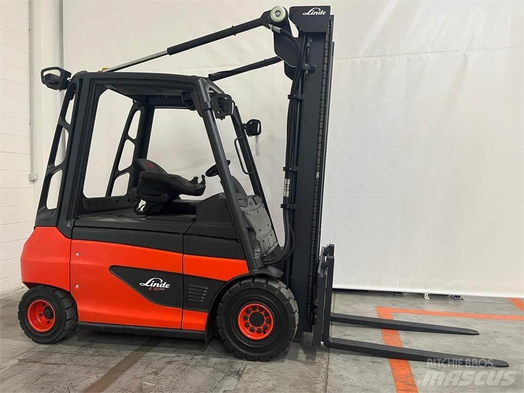 Linde E30-01 Электропогрузчики