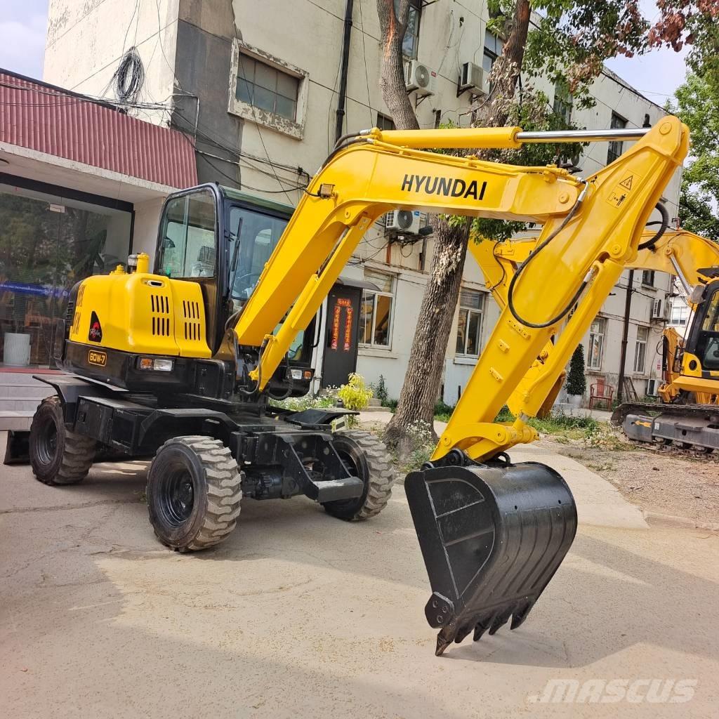 Hyundai 60W-7 Мини-экскаваторы