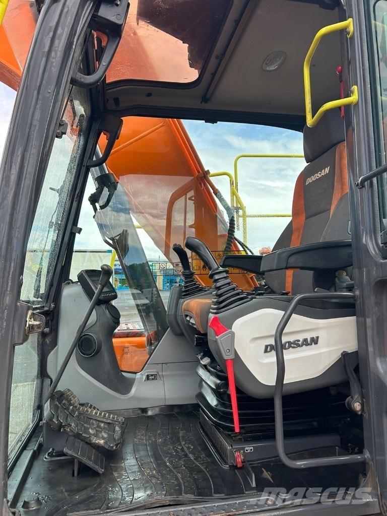 Doosan DX140 LC Гусеничные экскаваторы