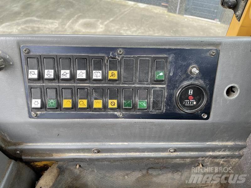 Volvo L 70 C Фронтальные погрузчики