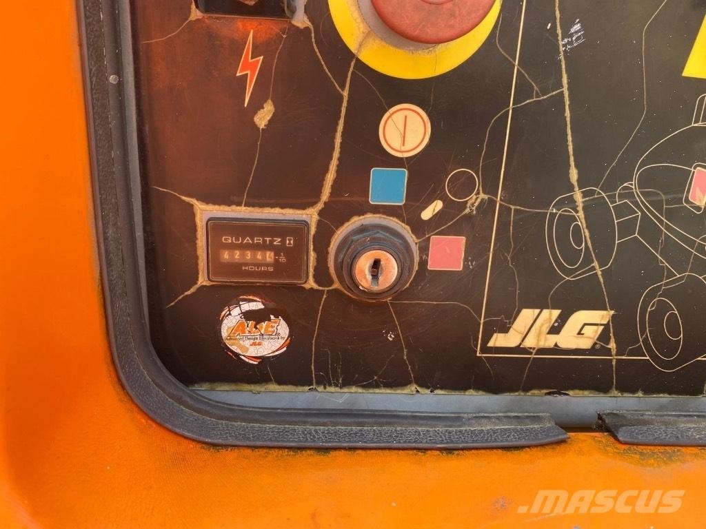 JLG 600 AJ Коленчатые подъемники