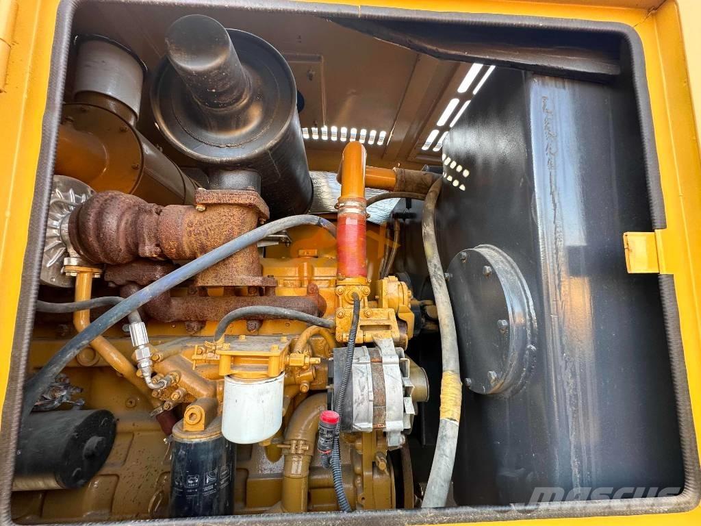 XCMG GR 180 Грейдеры