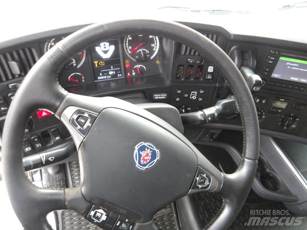 Scania R730 8x4 Шасси с кабиной