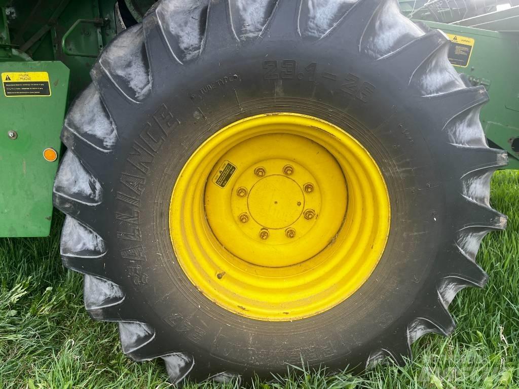 John Deere 1072 Зерноуборочные комбайны