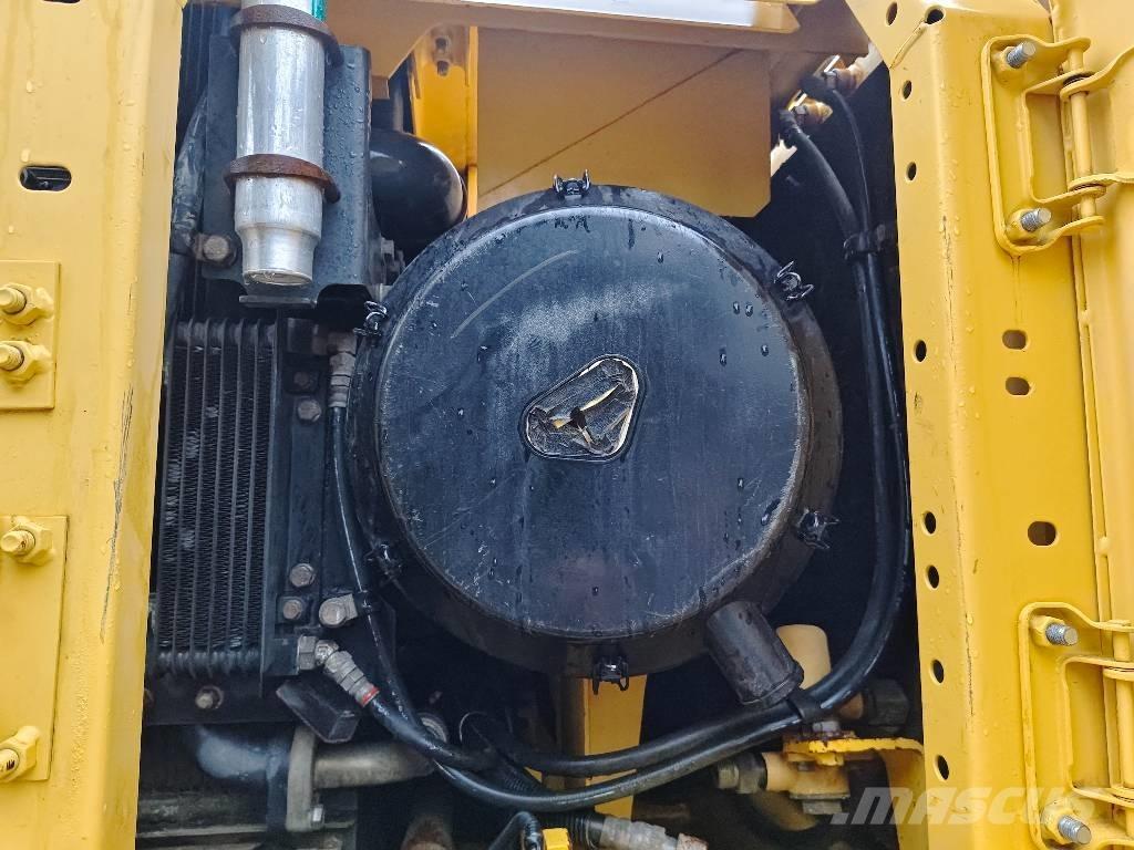 Komatsu PC 400-7 Гусеничные экскаваторы