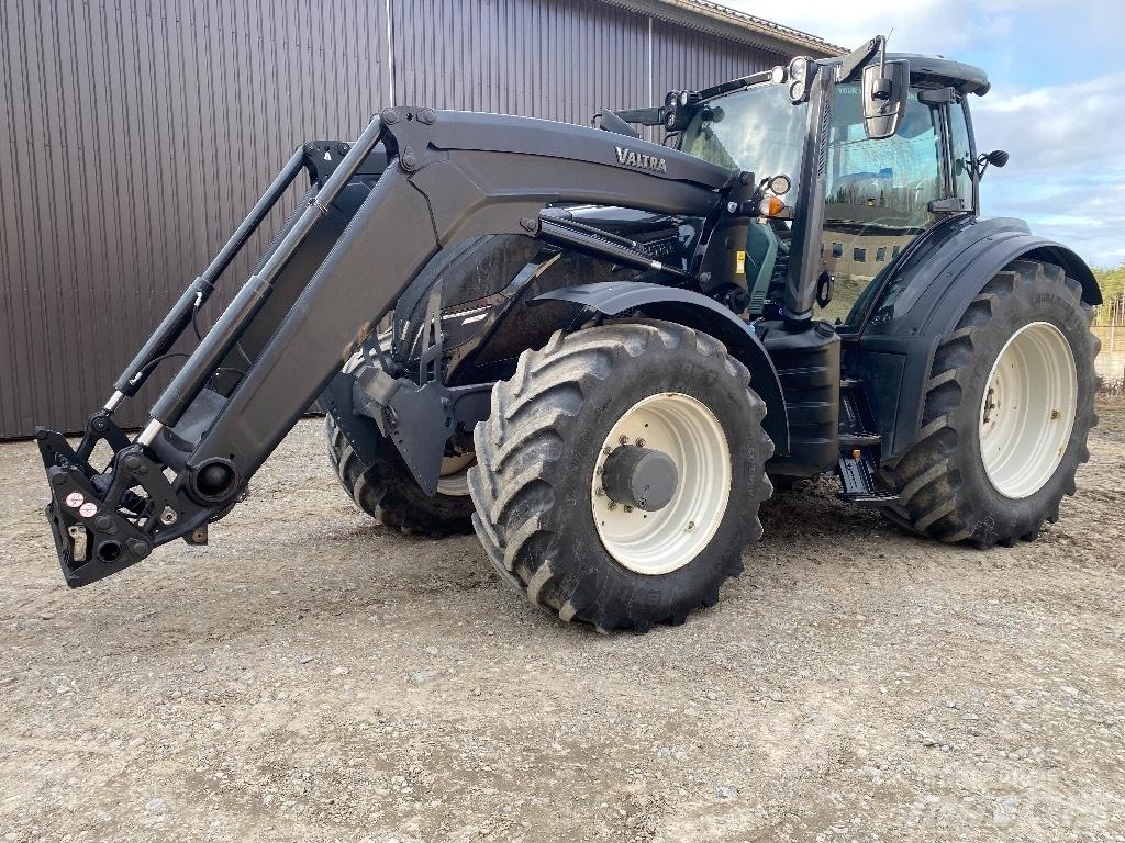 Valtra T 254 V Трактора