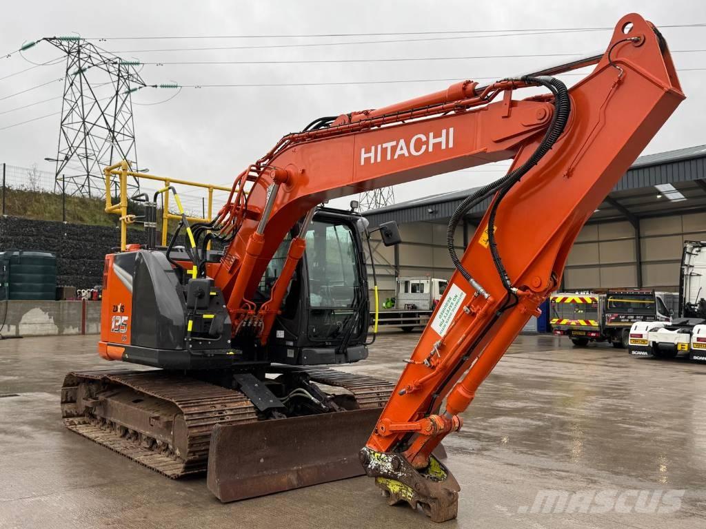 Hitachi ZX 135 US-7 Гусеничные экскаваторы