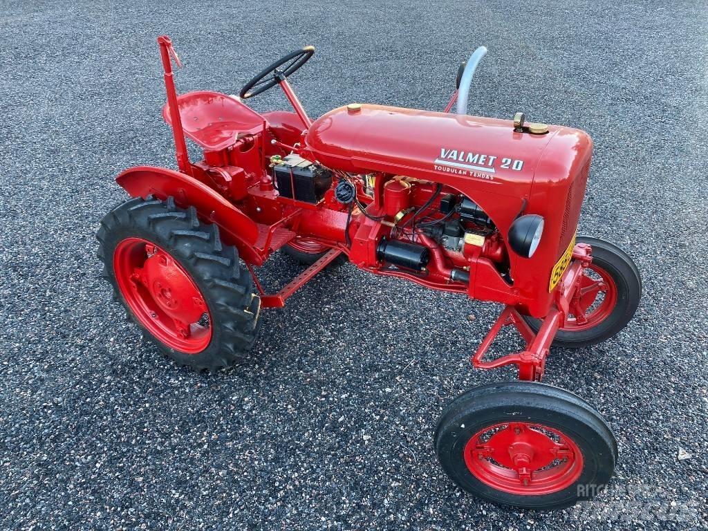 Valmet 20 Трактора