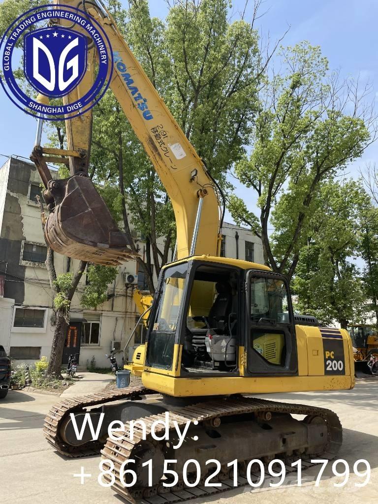 Komatsu PC 200-7 Гусеничные экскаваторы