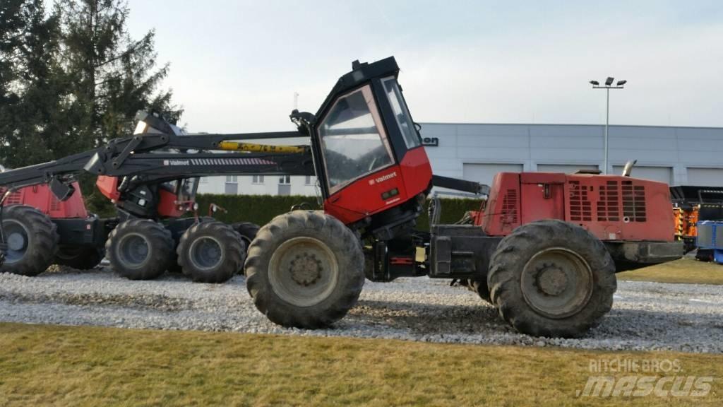 Valmet 901 Харвестеры