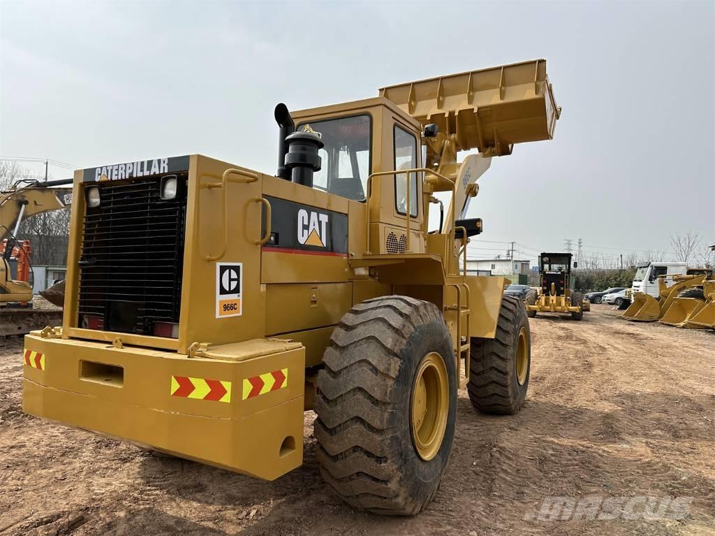 CAT 966 C Фронтальные погрузчики