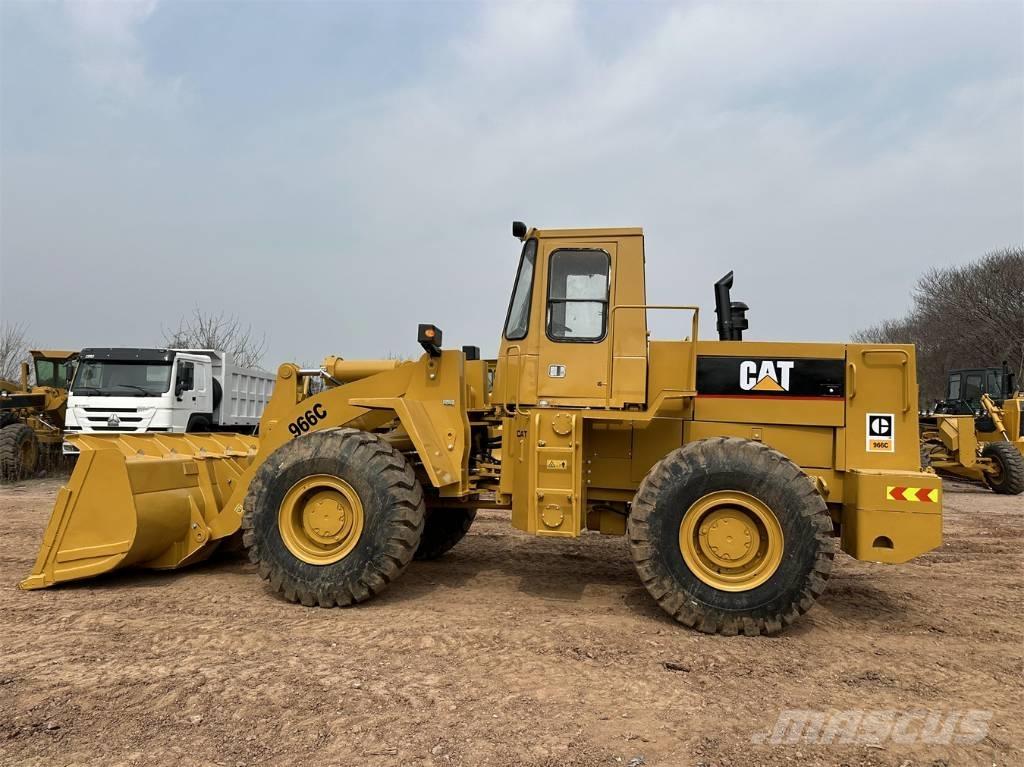 CAT 966 C Фронтальные погрузчики