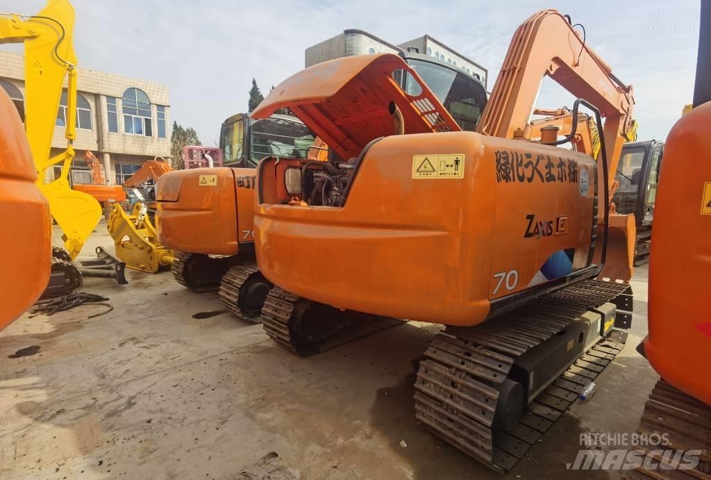 Hitachi ZX 70 Гусеничные экскаваторы