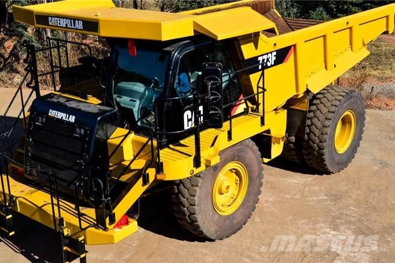 CAT 773F Специальные грузовики