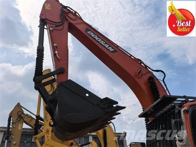 Doosan DX 225 LC Гусеничные экскаваторы