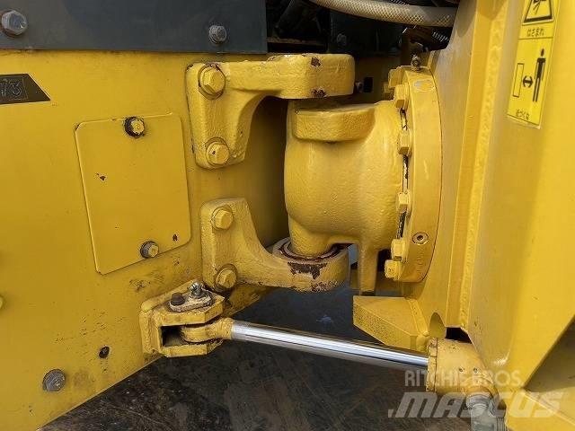 Sakai TW 352 Грунтовые катки