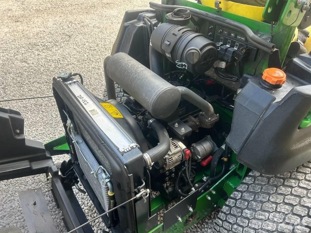 John Deere 997 Zero turn косилки