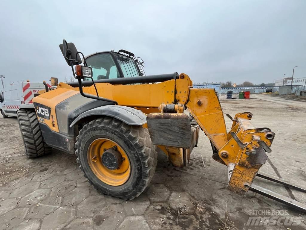 JCB 535-125 Телескопические погрузчики