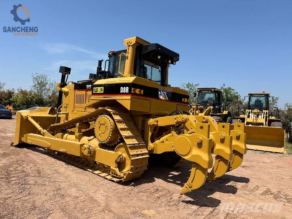 CAT D 8 R Гусеничные бульдозеры